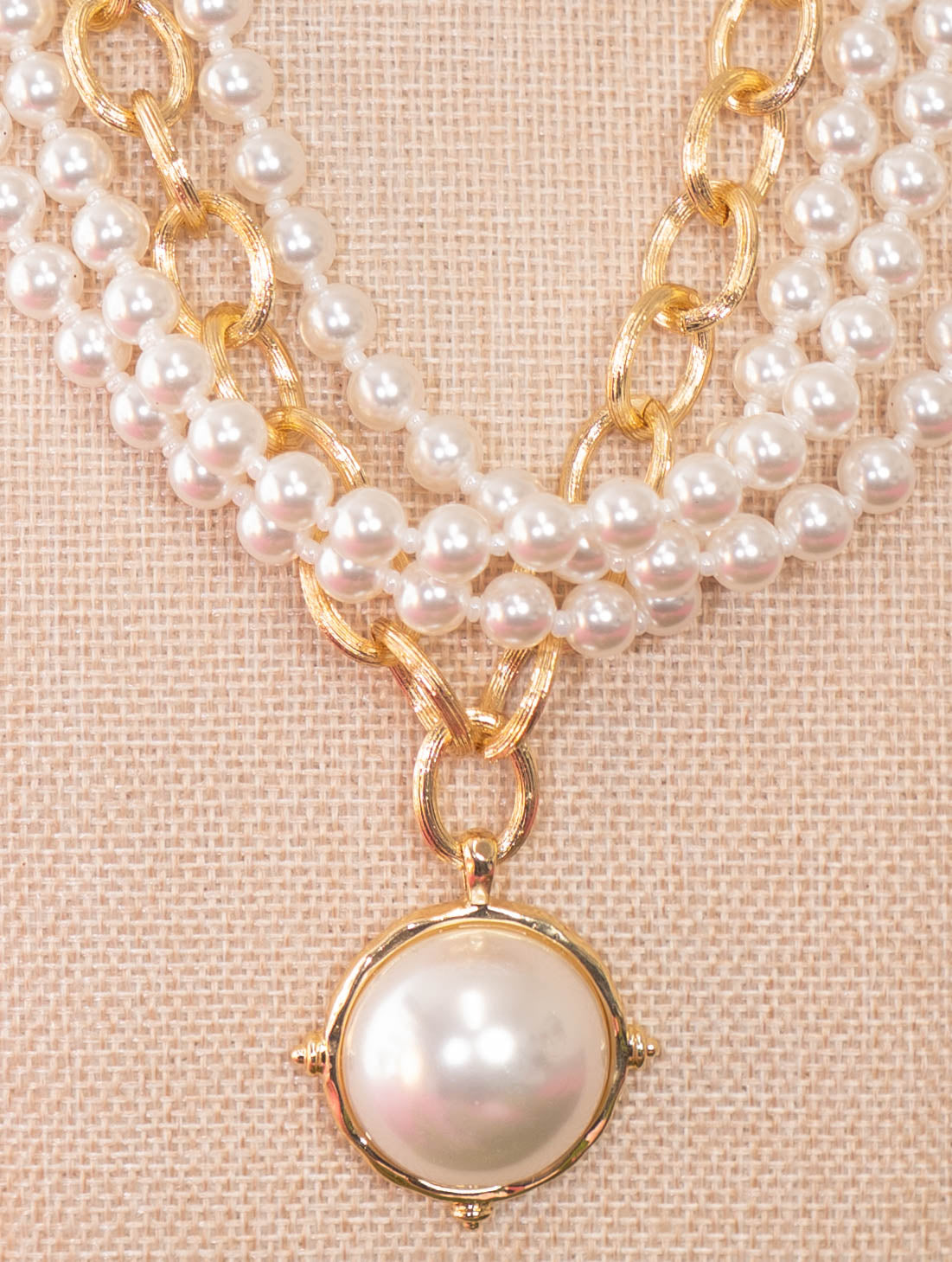 Charleston Pearl Necklace