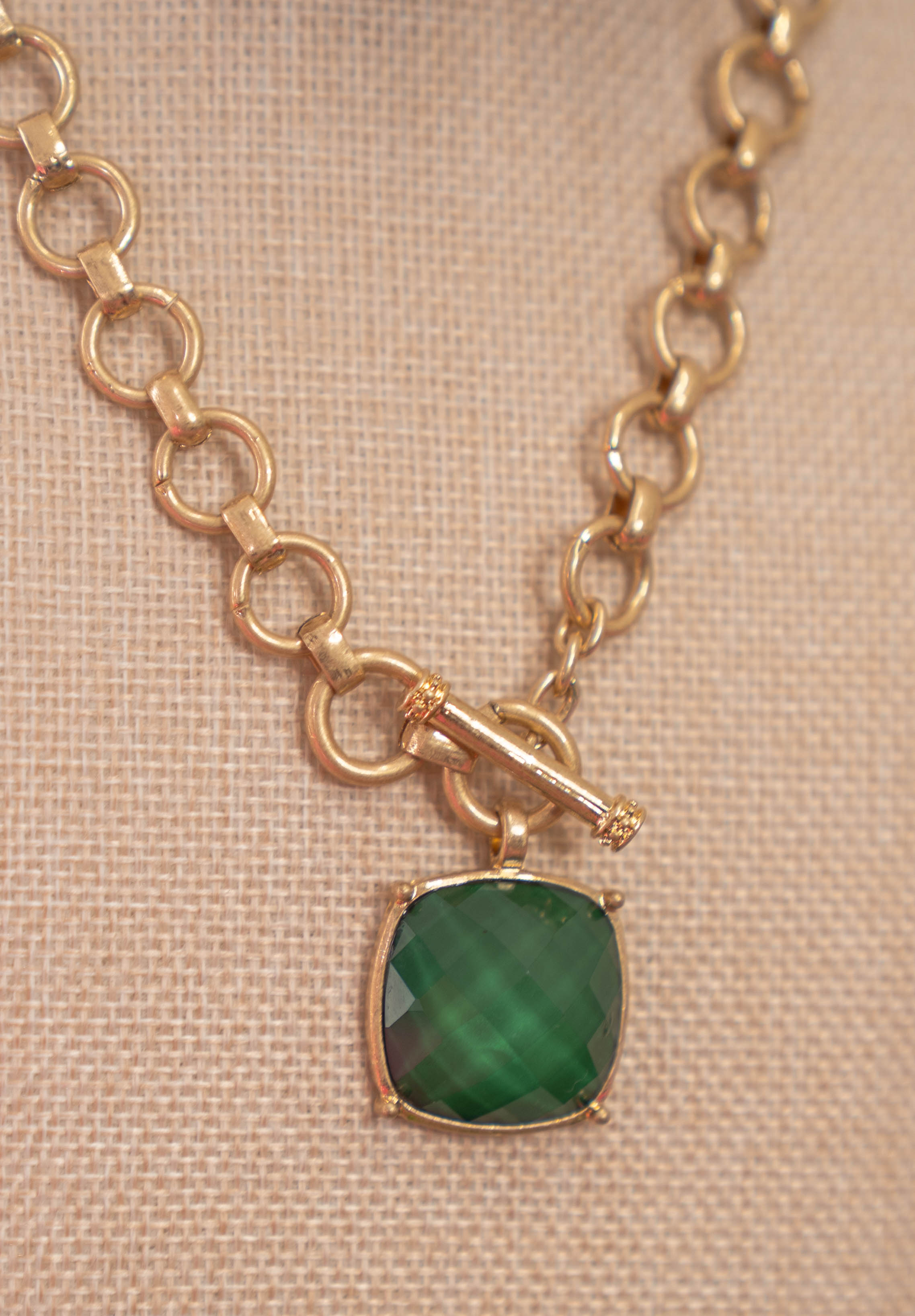 Classic Toggle Necklace in Green