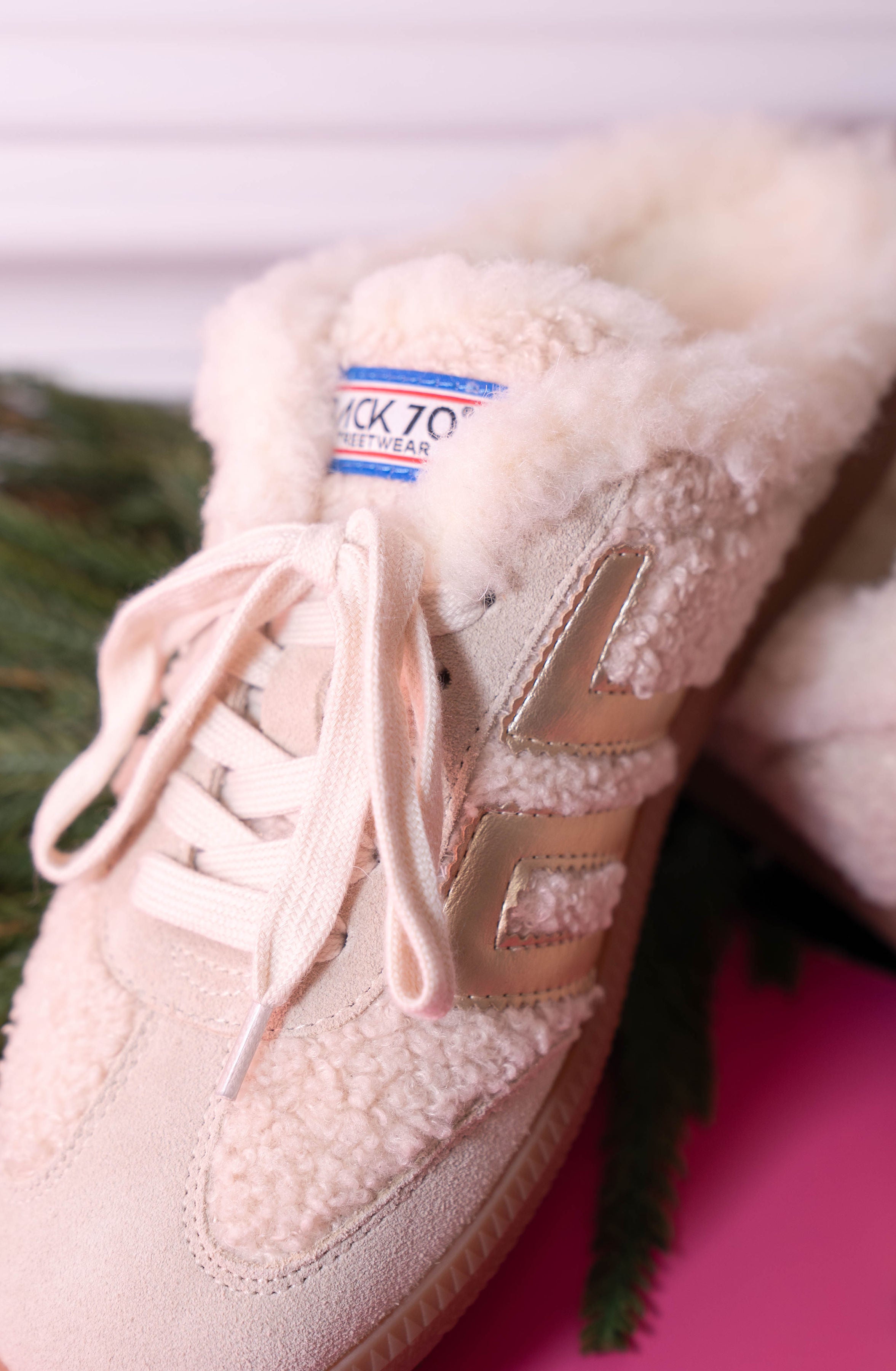 Back 70 Easter FL Butter Gold