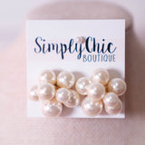 Diva Pearls Earrings