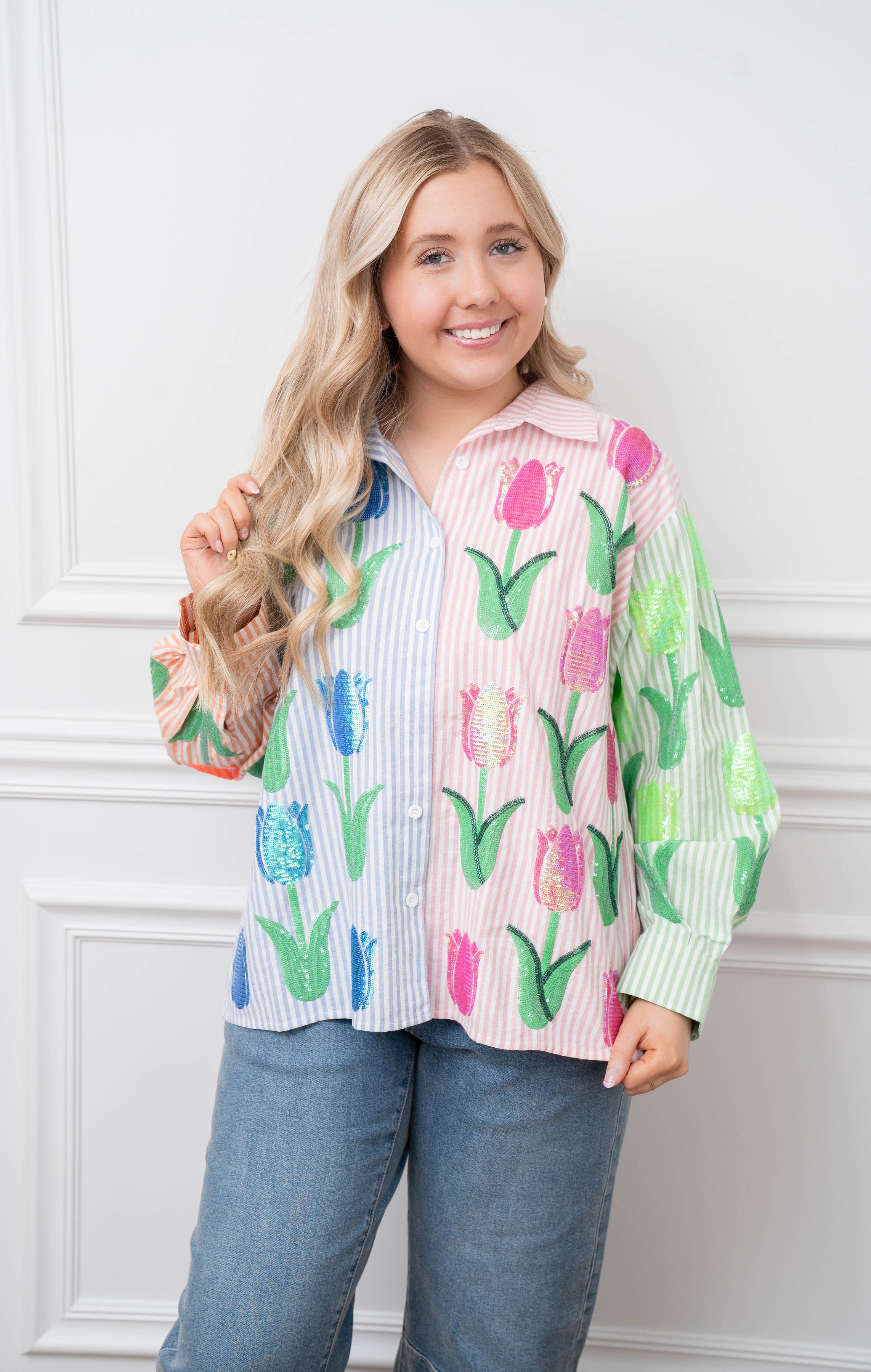 Queen Colorblock Tulip Button Up
