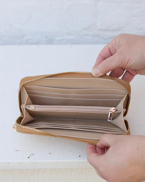 Penelope Wallet Woven Gold